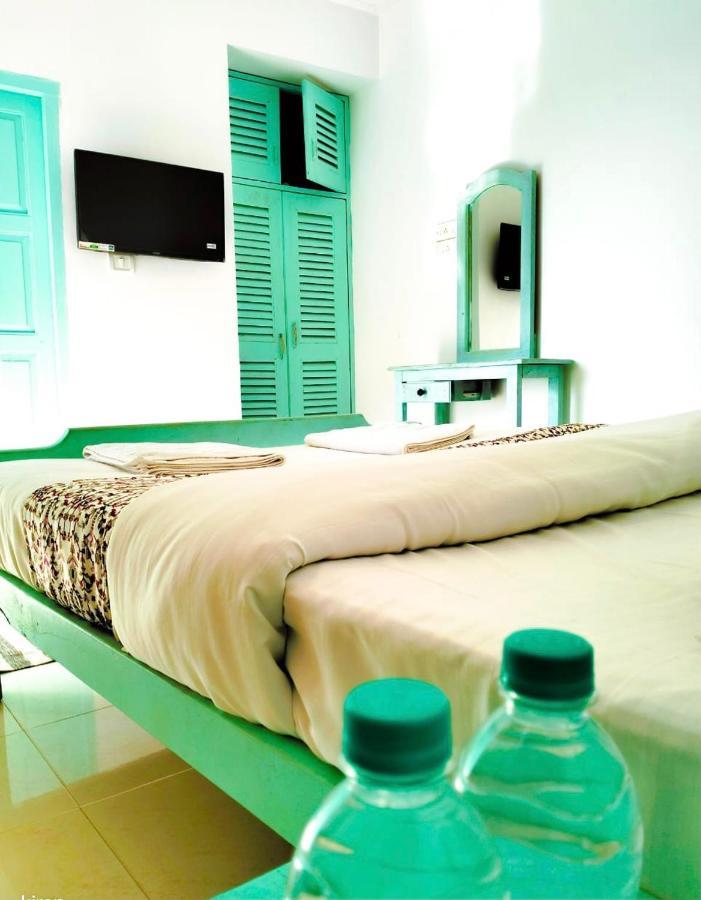 Hotel The Turquoiise House à Morjim Extérieur photo